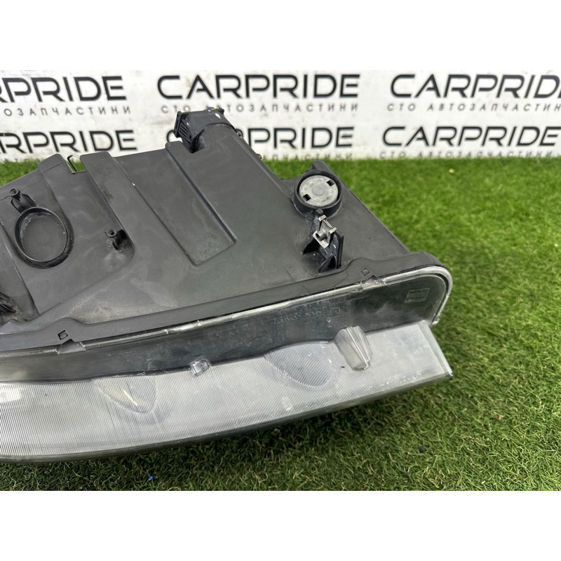 Фара (оптика) BMW X1 E84 2014 2.0 63117290237