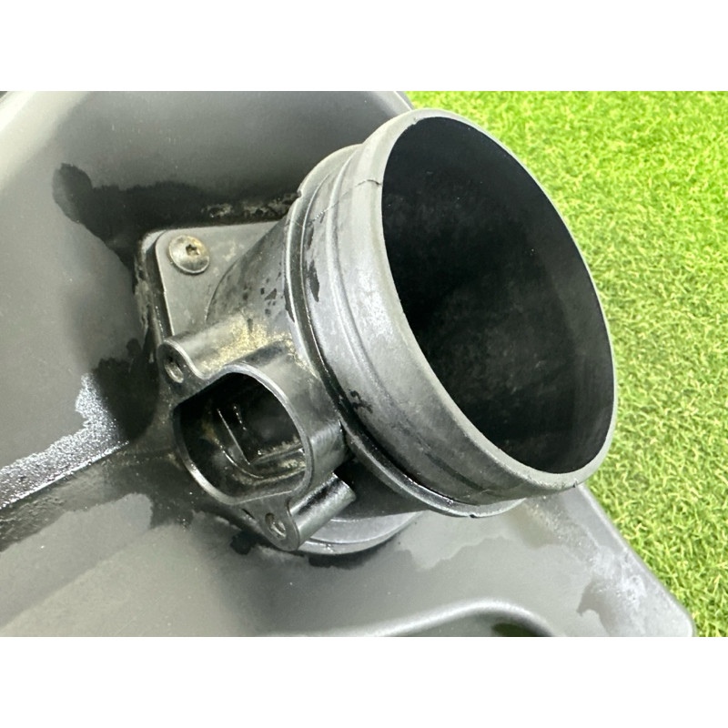 Корпус воздушного фильтра (впускная система) AUDI A8 D4 2011 4.2 CDRA 4H0133824L