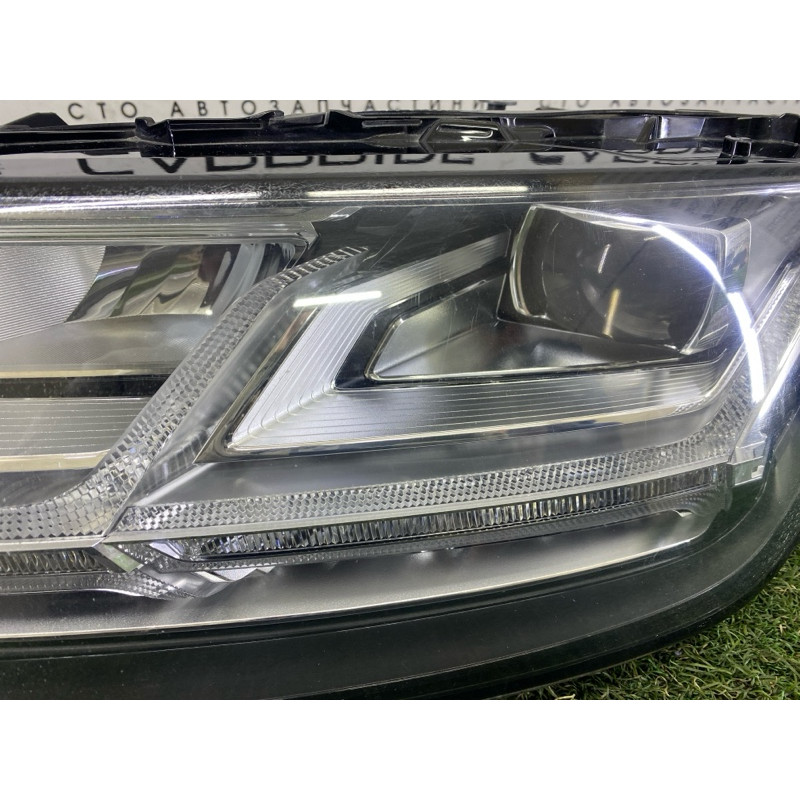 Фара (оптика) AUDI Q7 4M 2017 3.0 CREC 4M0941773B