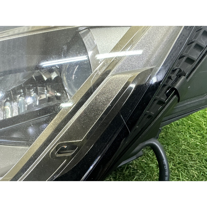 Фара (оптика) AUDI A4 B9 2018 2.0 DBPA 8W0941043B