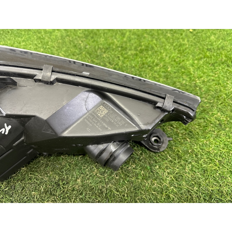 Фара (оптика) AUDI A4 B9 2018 2.0 DBPA 8W0941043B