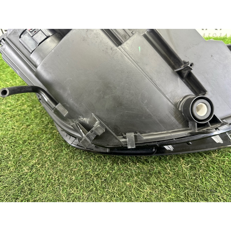 Фара (оптика) AUDI A4 B9 2018 2.0 DBPA 8W0941043B