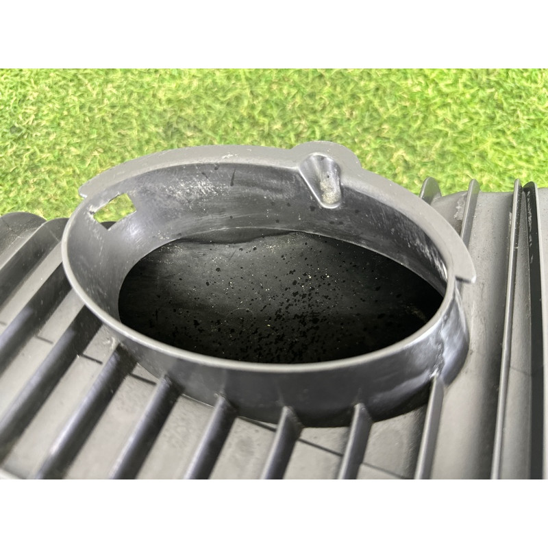 Корпус воздушного фильтра (впускная система) Volkswagen Touareg NF 2012 3.0 Hybrid CGFA 7P0129607C