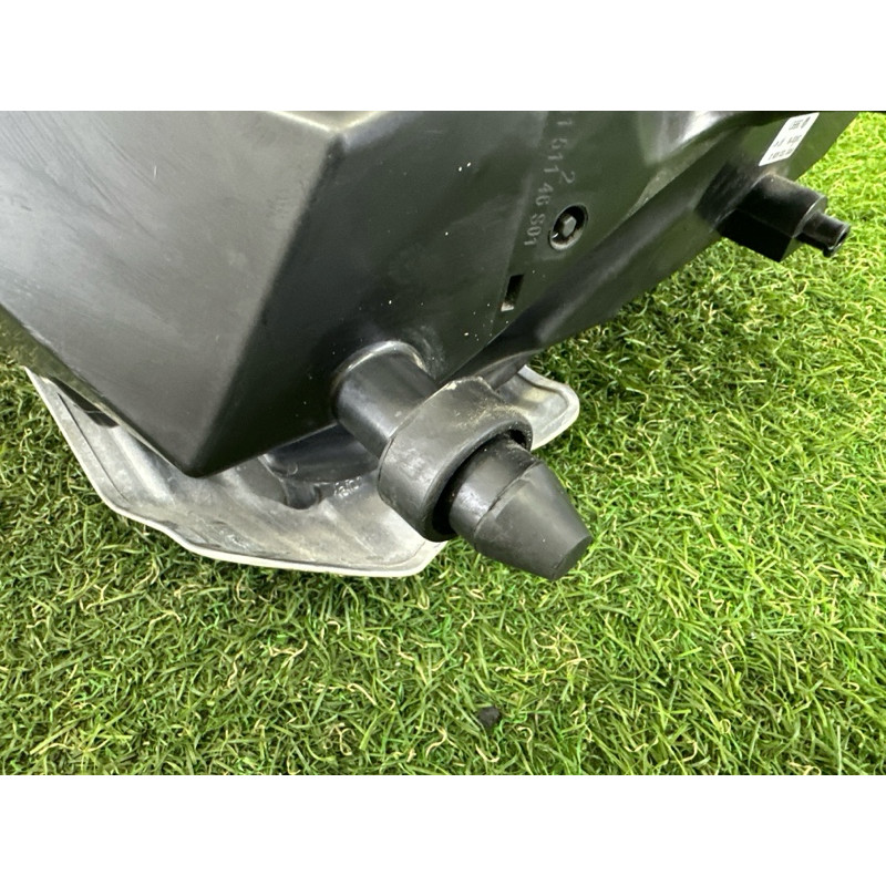 Корпус воздушного фильтра (впускная система) AUDI A4 B9 2018 2.0 DBPA 8W0133837Q