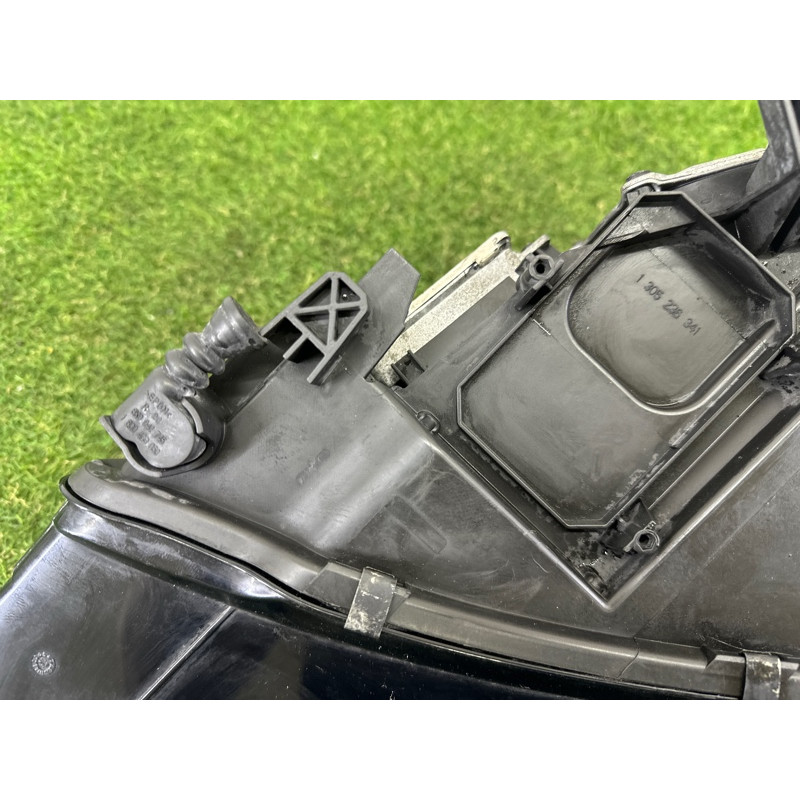 Фара (оптика) AUDI A4 B8 2010 2.0 CAEB 8K0941030AL