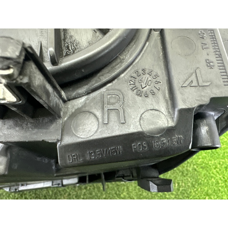 Фара (оптика) AUDI A4 B8 2010 2.0 CAEB 8K0941030AL