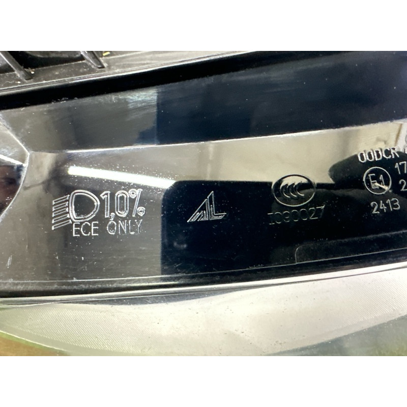 Фара (оптика) AUDI A4 B8 2010 2.0 CAEB 8K0941030AL