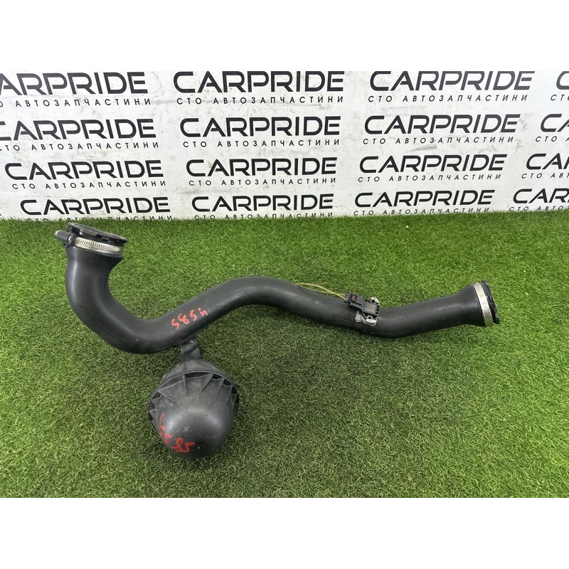 Патрубок интеркулера (двигатель и элементы) AUDI A4 B9 2018 2.0 DBPA 8W0145673L