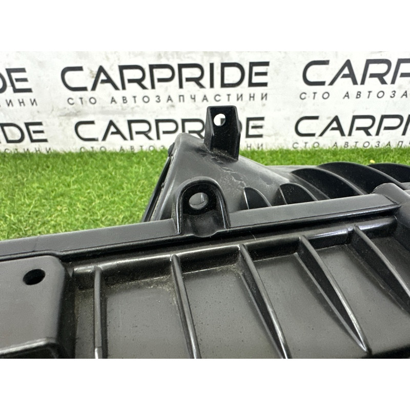 Корпус повітряного фільтра (впускная система) LAND ROVER RANGE ROVER Sport L494 2016 3.0 Diesel LR062607