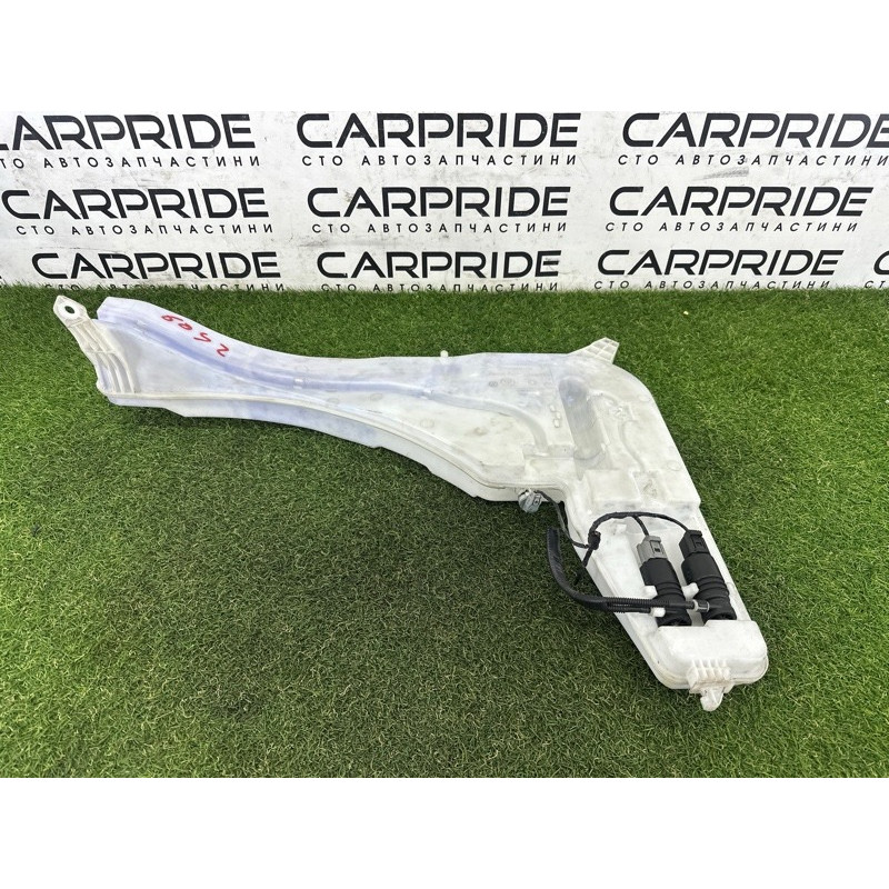 Бачок омывателя (кузов и элементы) BMW X3 F25 2012 3.0 61667255827