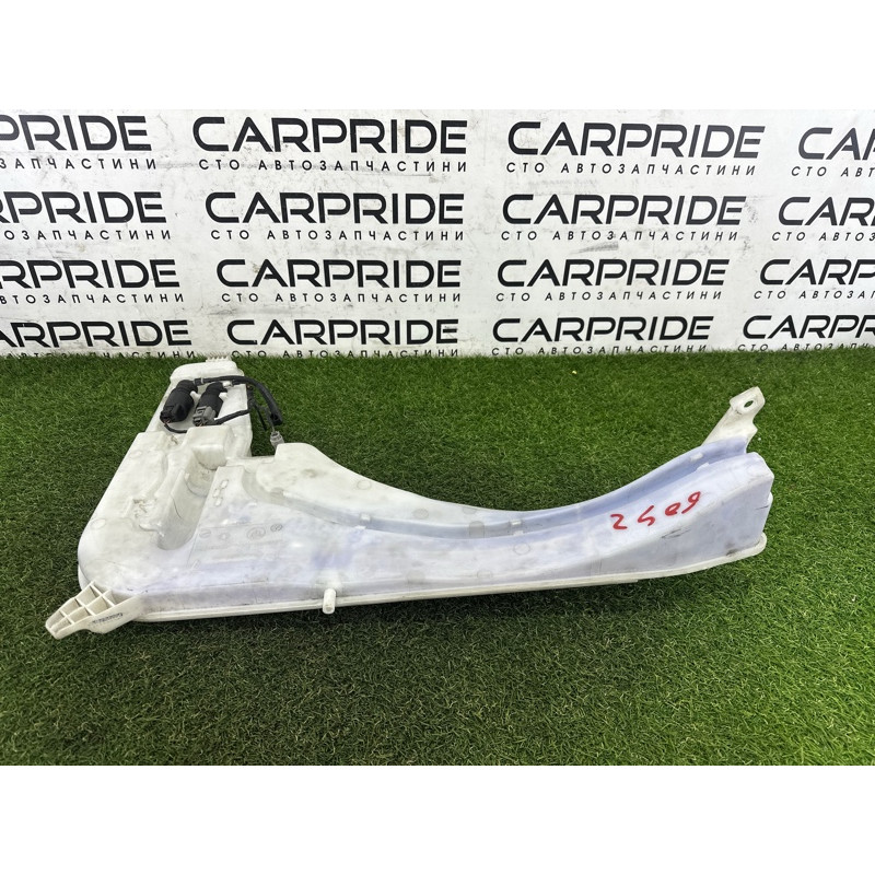 Бачок омывателя (кузов и элементы) BMW X3 F25 2012 3.0 61667255827