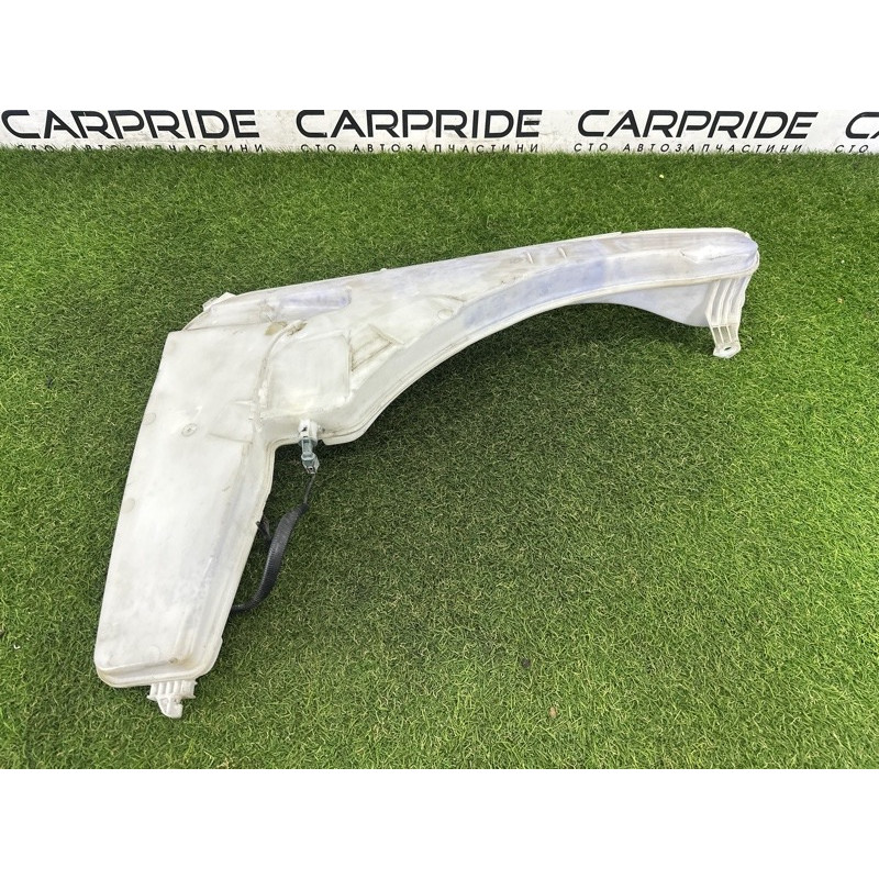 Бачок омывателя (кузов и элементы) BMW X3 F25 2012 3.0 61667255827