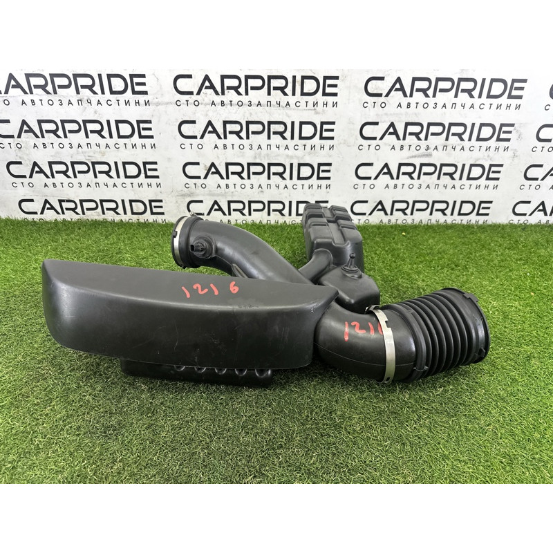 Резонатор воздушный (впускная система) Jeep Grand Cherokee WK2 2018 3.6 68251622AD