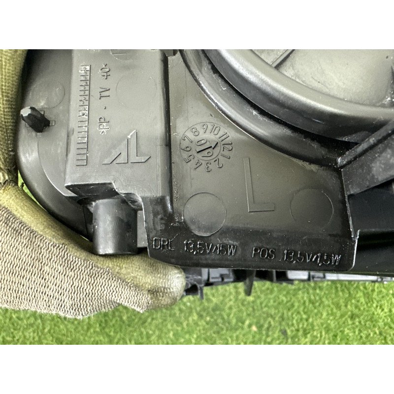 Фара (оптика) AUDI A4 B8 2010 2.0 CAEB 8K0941029AL