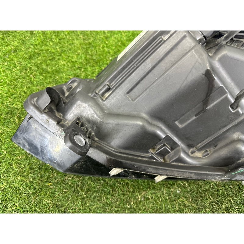 Фара (оптика) Volkswagen Touareg NF 2012 3.0 Hybrid CGFA 7P1941752A