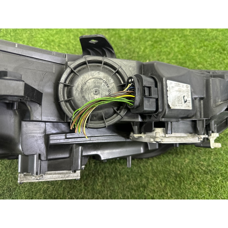 Фара (оптика) AUDI A3 8V 2016 1.8 CNSB 8V0941043B