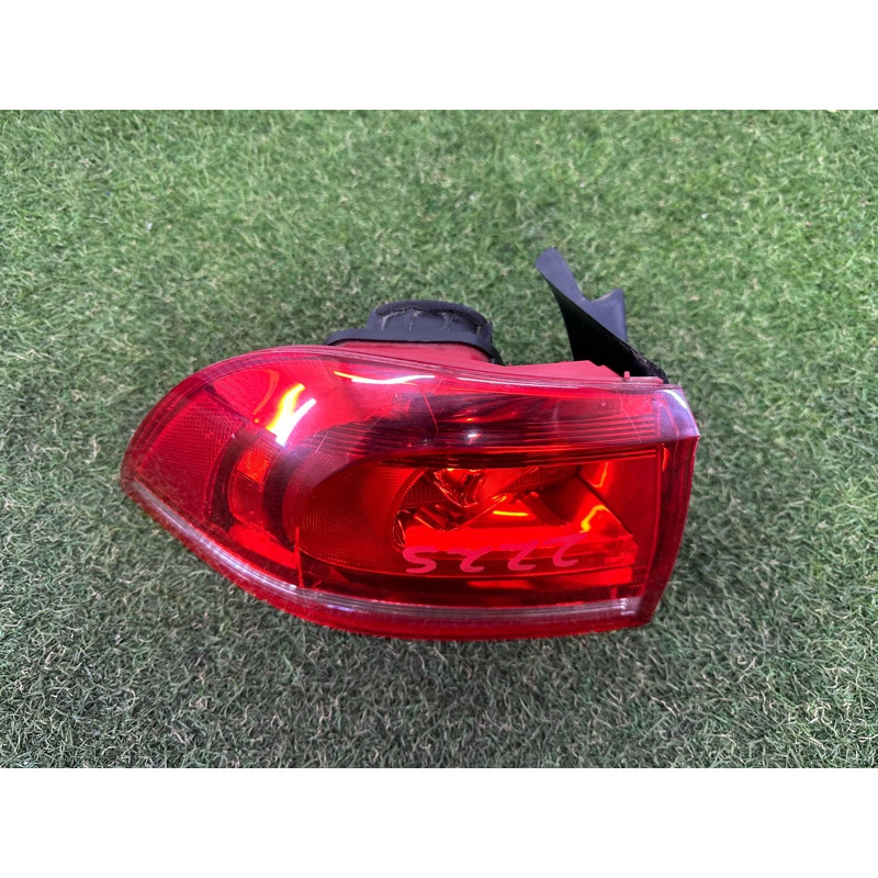 Задний фонарь (оптика) Volkswagen Touareg NF 2012 3.0 Hybrid CGFA 7P6945095E