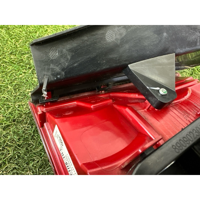 Задний фонарь (оптика) Volkswagen Touareg NF 2012 3.0 Hybrid CGFA 7P6945095E