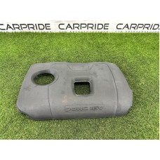 Декоративна кришка двигуна