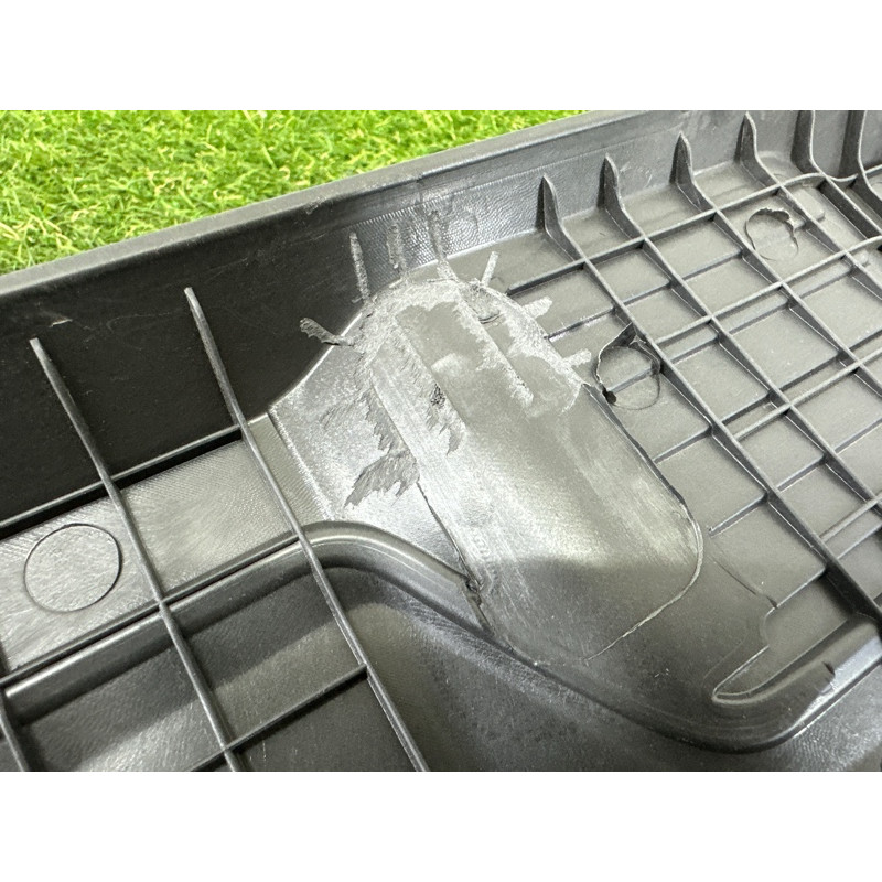 Декоративна кришка двигуна (двигатель и элементы) KIA Soul 3 2022 2.0 292402E061