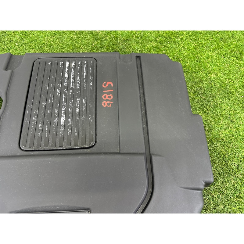 Декоративная крышка двигателя (двигатель и элементы) LAND ROVER RANGE ROVER Sport L494 2016 3.0 Diesel LR062496