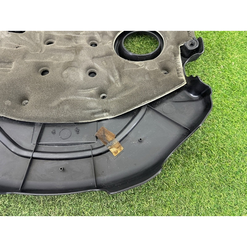 Декоративная крышка двигателя (двигатель и элементы) LAND ROVER RANGE ROVER Sport L494 2016 3.0 Diesel LR062496