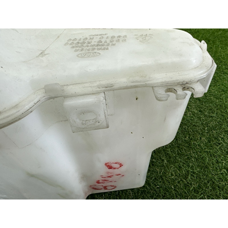 Бачок омивача (кузов и элементы) KIA Soul 3 2022 2.0 98610K0000