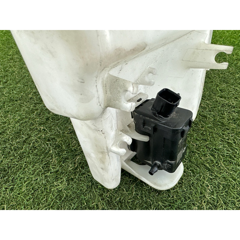 Бачок омивача (кузов и элементы) KIA Soul 3 2022 2.0 98610K0000