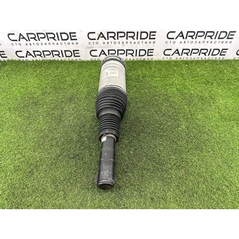 Пневмоамортизатор підвіски (подвеска) LAND ROVER RANGE ROVER Sport L494 2016 3.0 Diesel LR087093