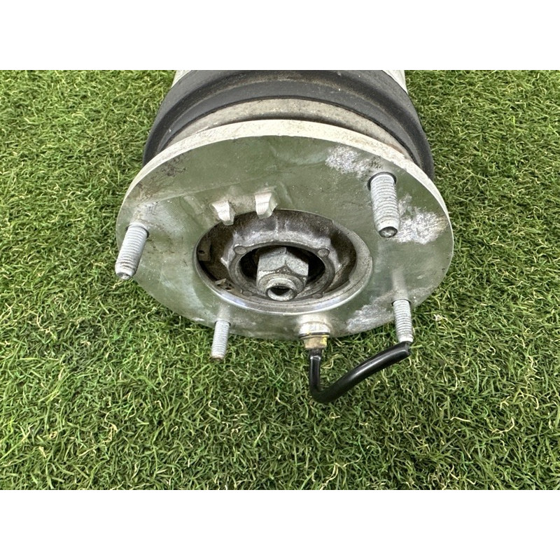 Пневмоамортизатор підвіски (подвеска) LAND ROVER RANGE ROVER Sport L494 2016 3.0 Diesel LR087093