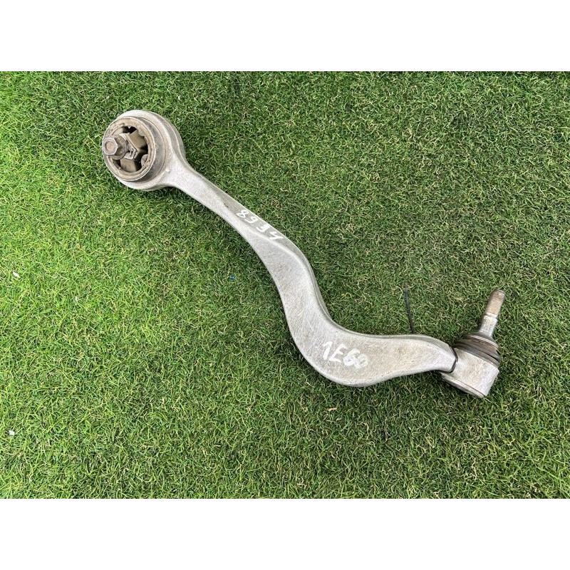 Рычаг подвески (подвеска) BMW 5-series E60 2004 M54B22 31102348047