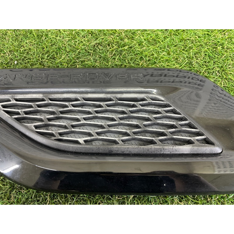 Молдинг капота (кузов и элементы) LAND ROVER RANGE ROVER Sport L494 2016 3.0 Diesel LR052981