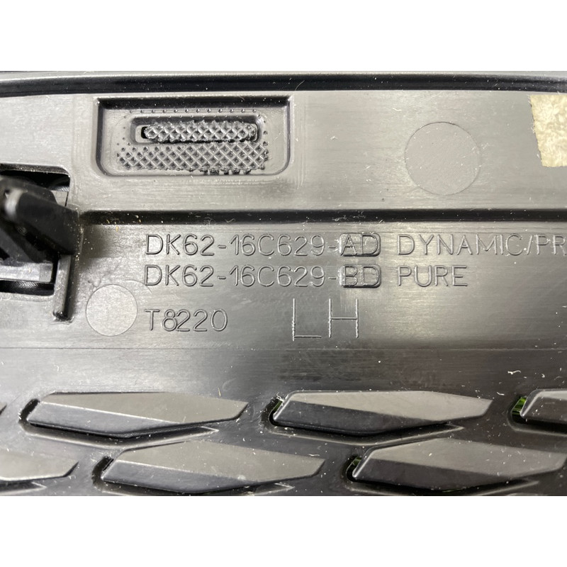 Молдинг капота (кузов и элементы) LAND ROVER RANGE ROVER Sport L494 2016 3.0 Diesel LR052981