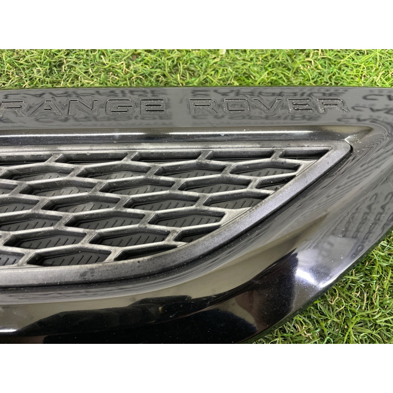 Молдинг капота (кузов и элементы) LAND ROVER RANGE ROVER Sport L494 2016 3.0 Diesel LR052979