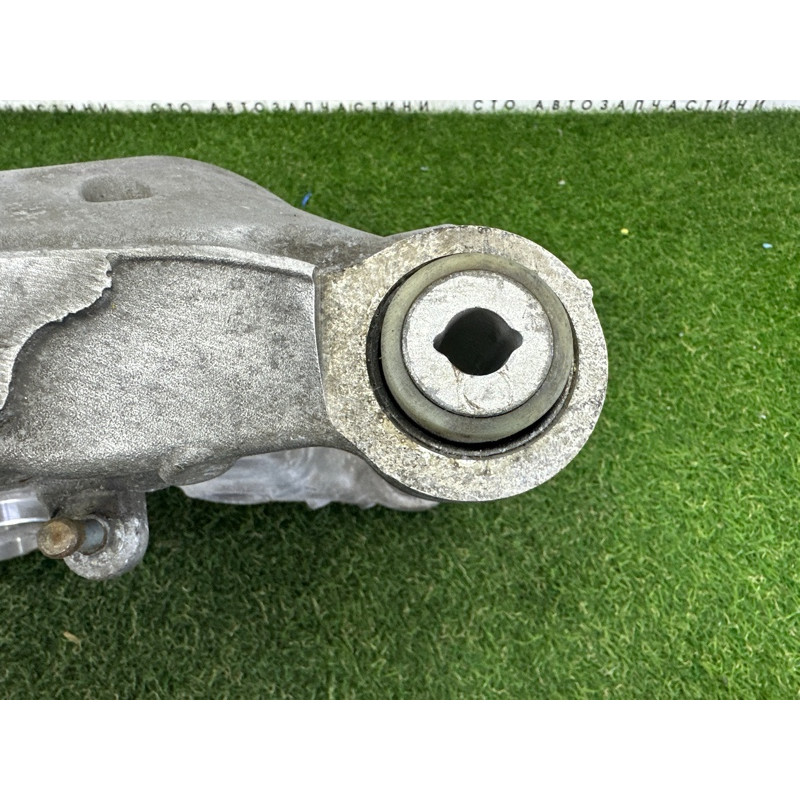 Рычаг підвіски (подвеска) LAND ROVER RANGE ROVER Sport L494 2016 3.0 Diesel LR072654