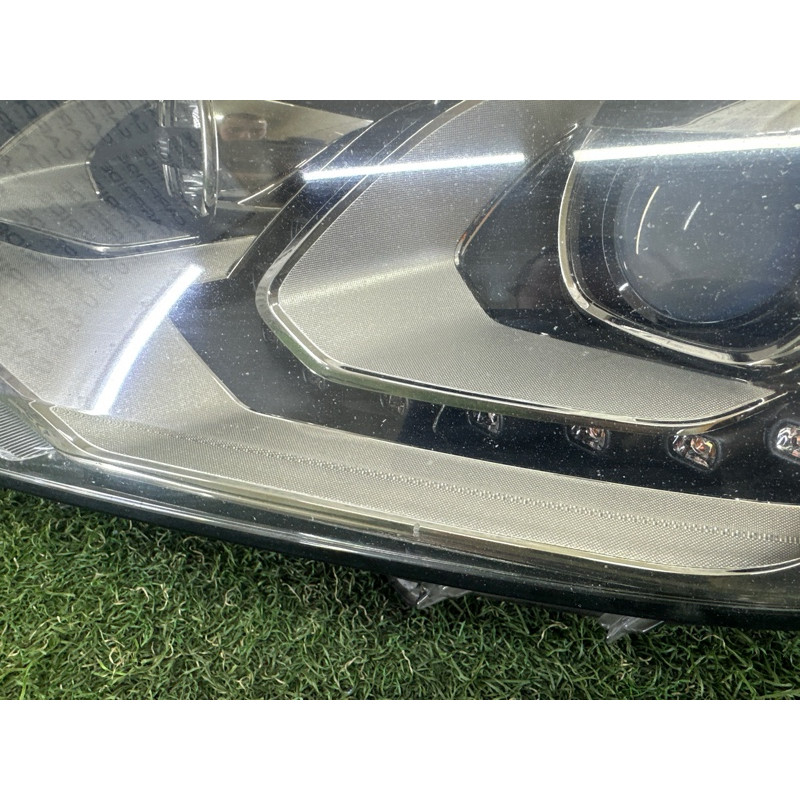 Фара (оптика) Volkswagen Touareg NF 2012 3.0 TDI 7P1941751A