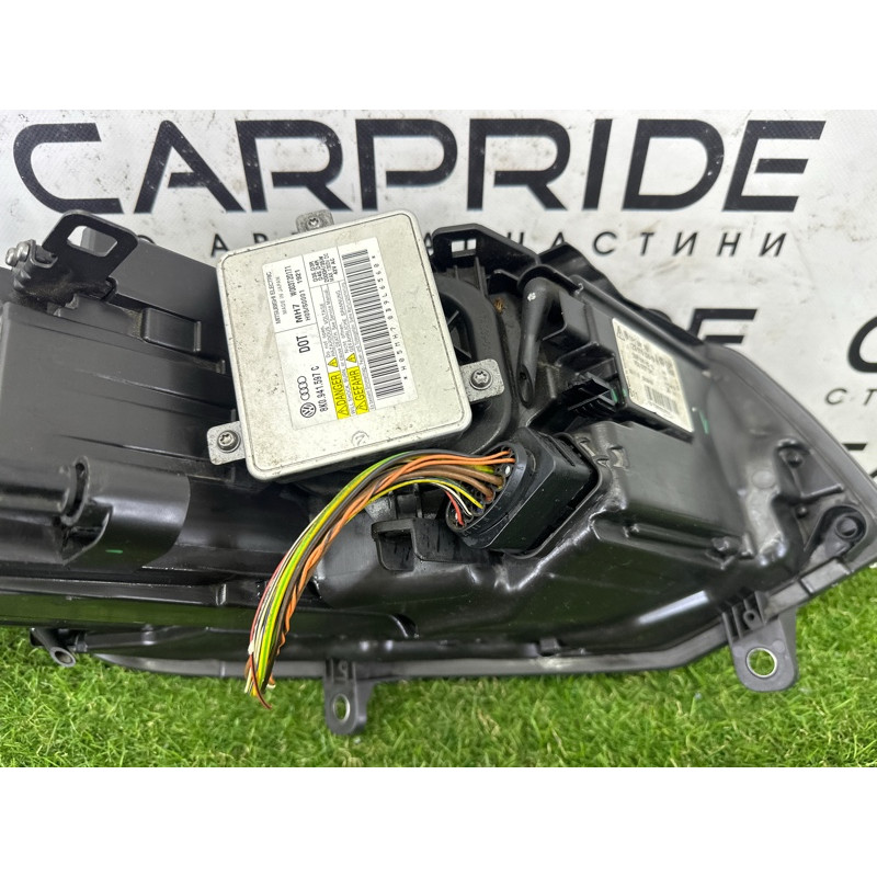 Фара (оптика) Volkswagen Touareg NF 2012 3.0 TDI 7P1941751A