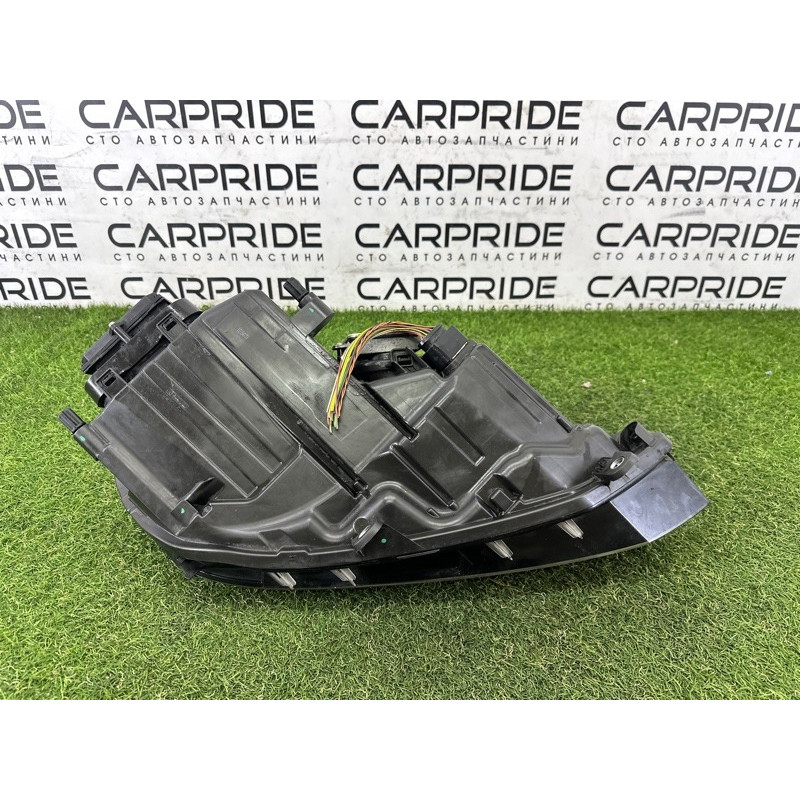 Фара (оптика) Volkswagen Touareg NF 2012 3.0 TDI 7P1941751A