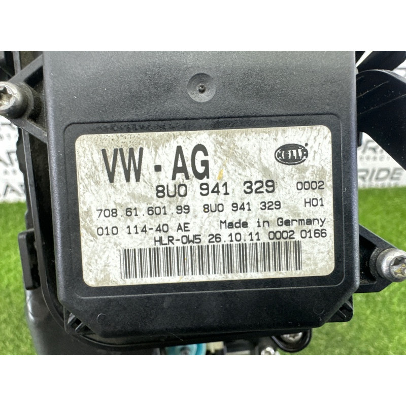 Фара (оптика) Volkswagen Touareg NF 2012 3.0 TDI 7P1941751A