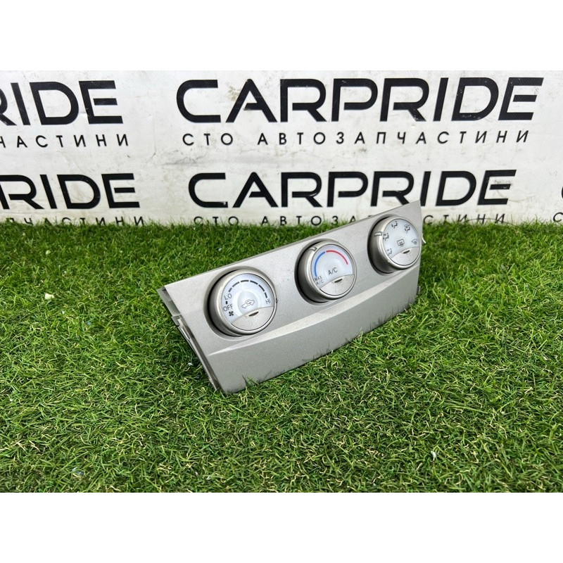 Блок управління клімат-контролем (електрика / блоки управління) Toyota Camry 40 5590006280