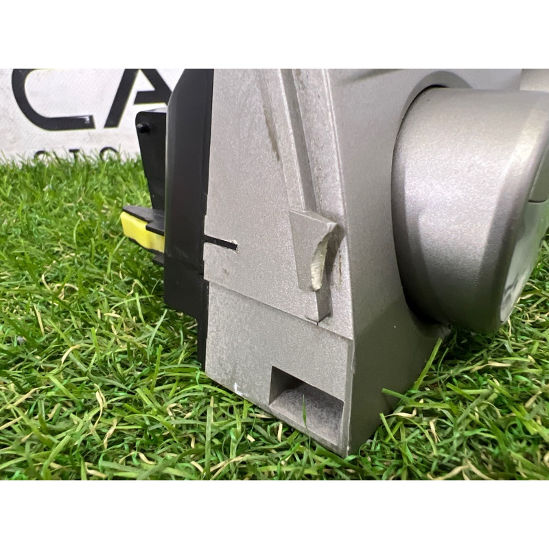 Блок управління клімат-контролем (електрика / блоки управління) Toyota Camry 40 5590006280