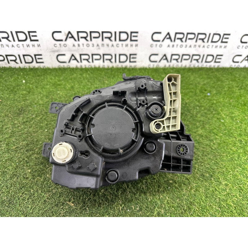 Фара (оптика) KIA Soul 3 2022 2.0 92102K0040