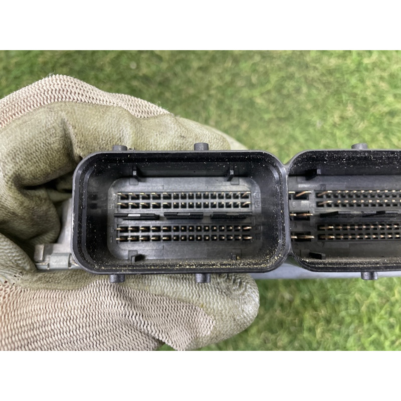 Блок управления двигателем (электрика / блок управления) AUDI Q5 8R 2010 3.2 CALB 8R0907559E