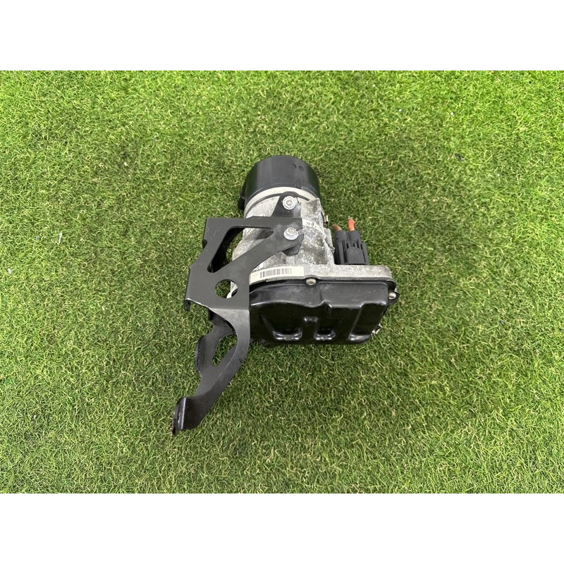 Насос гидроусилителя руля (рулевое управление) Volkswagen Touareg NF 2012 3.0 Hybrid CGFA 7P0423155D