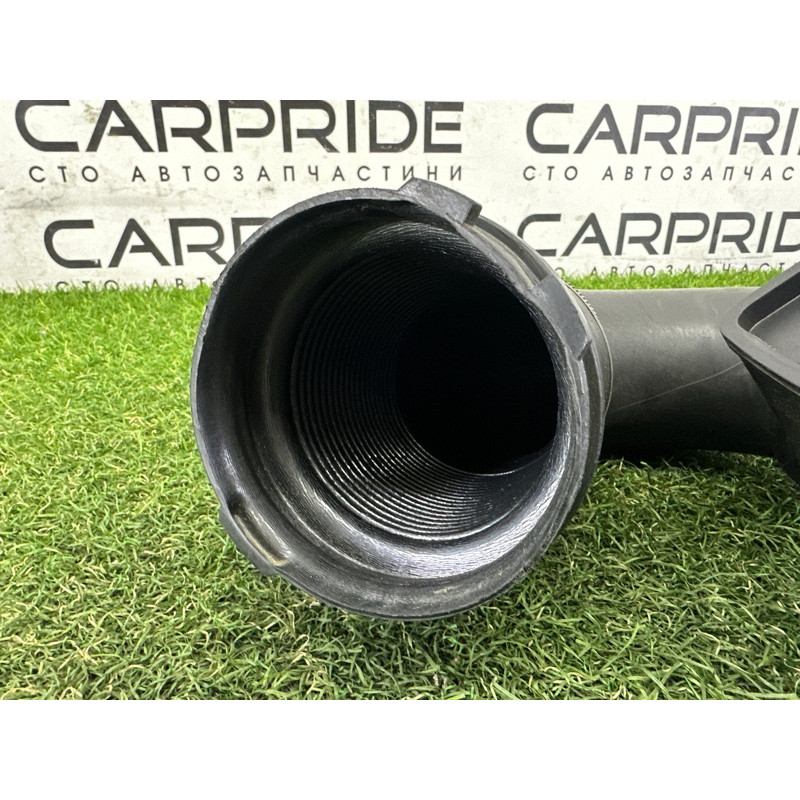 Патрубок воздушного фильтра (впускная система) AUDI Q7 4M 2017 3.0 CREC 06E129616C