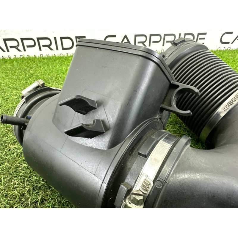 Патрубок воздушного фильтра (впускная система) AUDI Q7 4M 2017 3.0 CREC 06E129616C