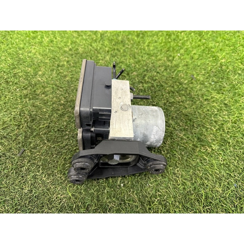 Блок abs (тормозная система) AUDI A4 B9 2018 2.0 DBPA 8W0614517QBEF