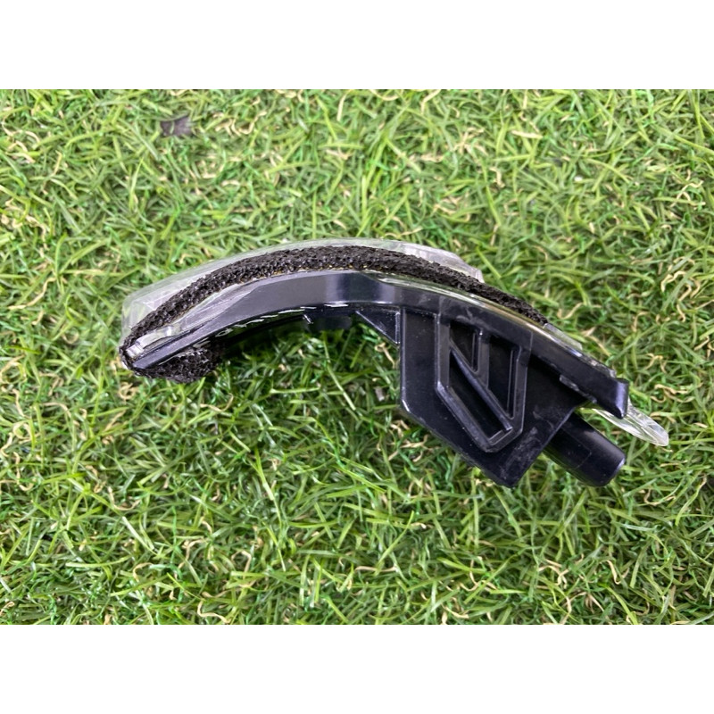 Повторювач повороту (оптика) Lexus Nx AZ10 e1314092