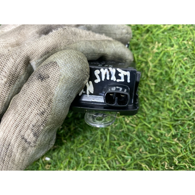 Повторювач повороту (оптика) Lexus Nx AZ10 e1314092