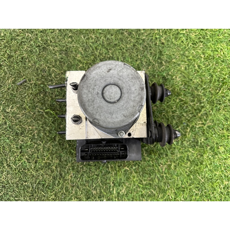 Блок abs (тормозная система) AUDI A4 B8 2010 2.0 CAEB 8K0614517FM